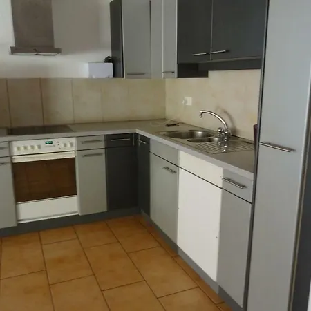 Apartment Babylon *